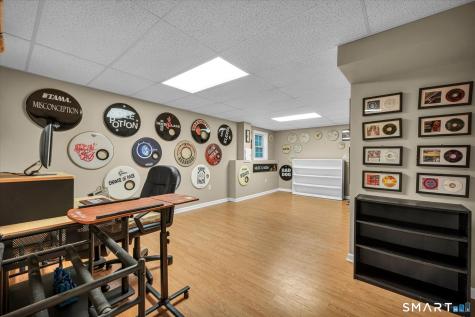 208 Debbie Drive Meriden CT 06451