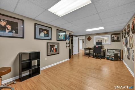 208 Debbie Drive Meriden CT 06451