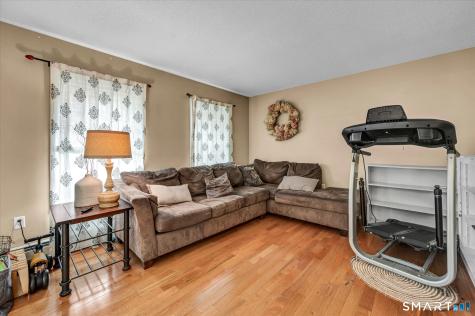 208 Debbie Drive Meriden CT 06451