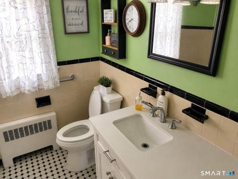 55 Glenbrook Avenue Hamden CT 06514