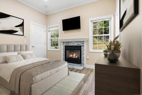 2 Abbey Lane Newtown CT 06470