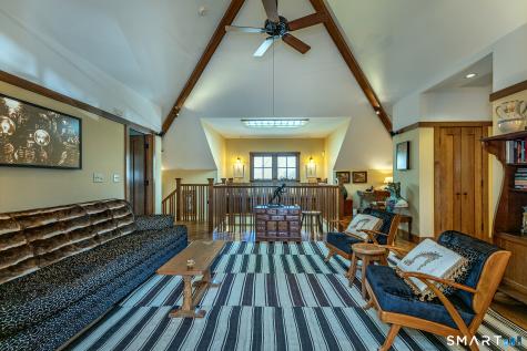 397 White Deer Rock Road Middlebury CT 06762