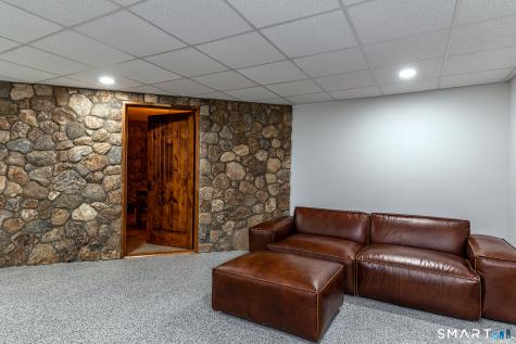 397 White Deer Rock Road Middlebury CT 06762