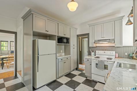 53 Burr Street West Hartford CT 06107