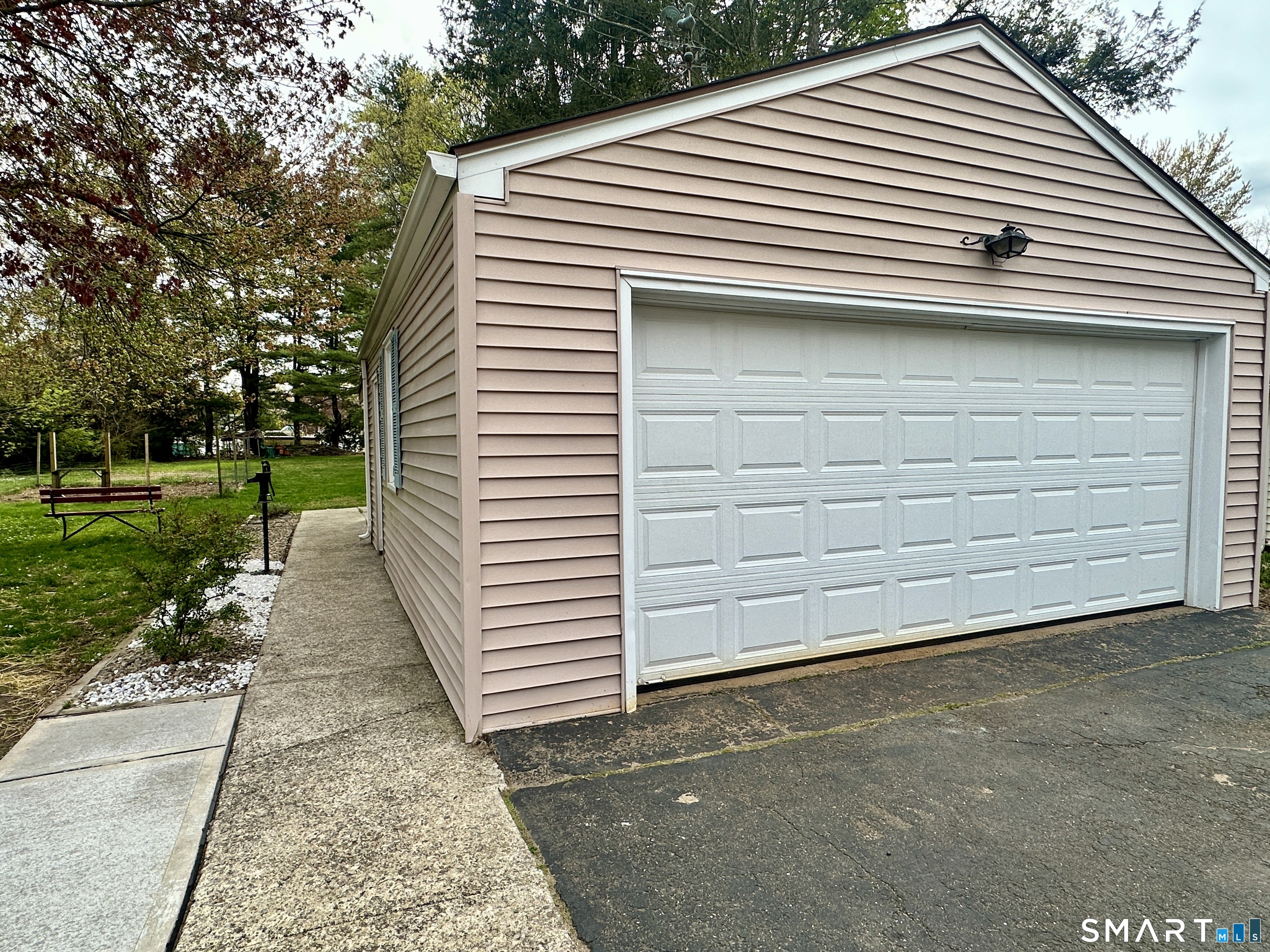 220 South Elm Street Windsor Locks CT 06096