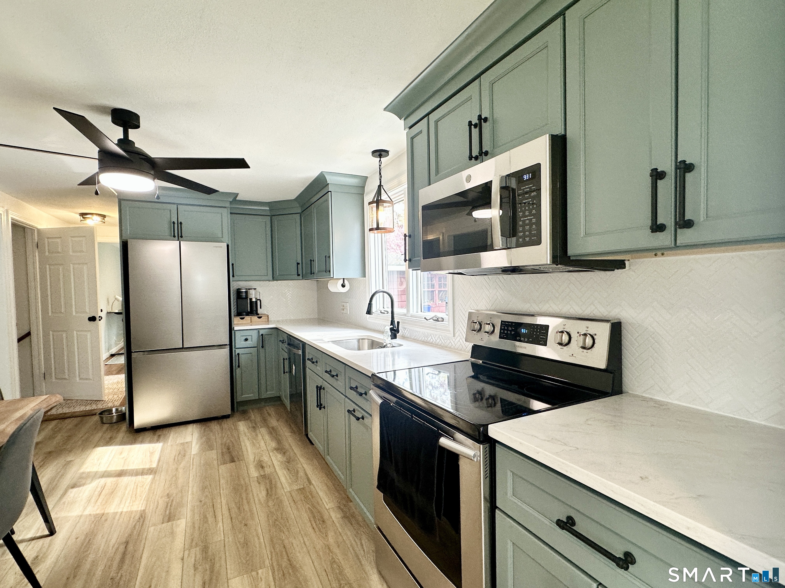 220 South Elm Street Windsor Locks CT 06096
