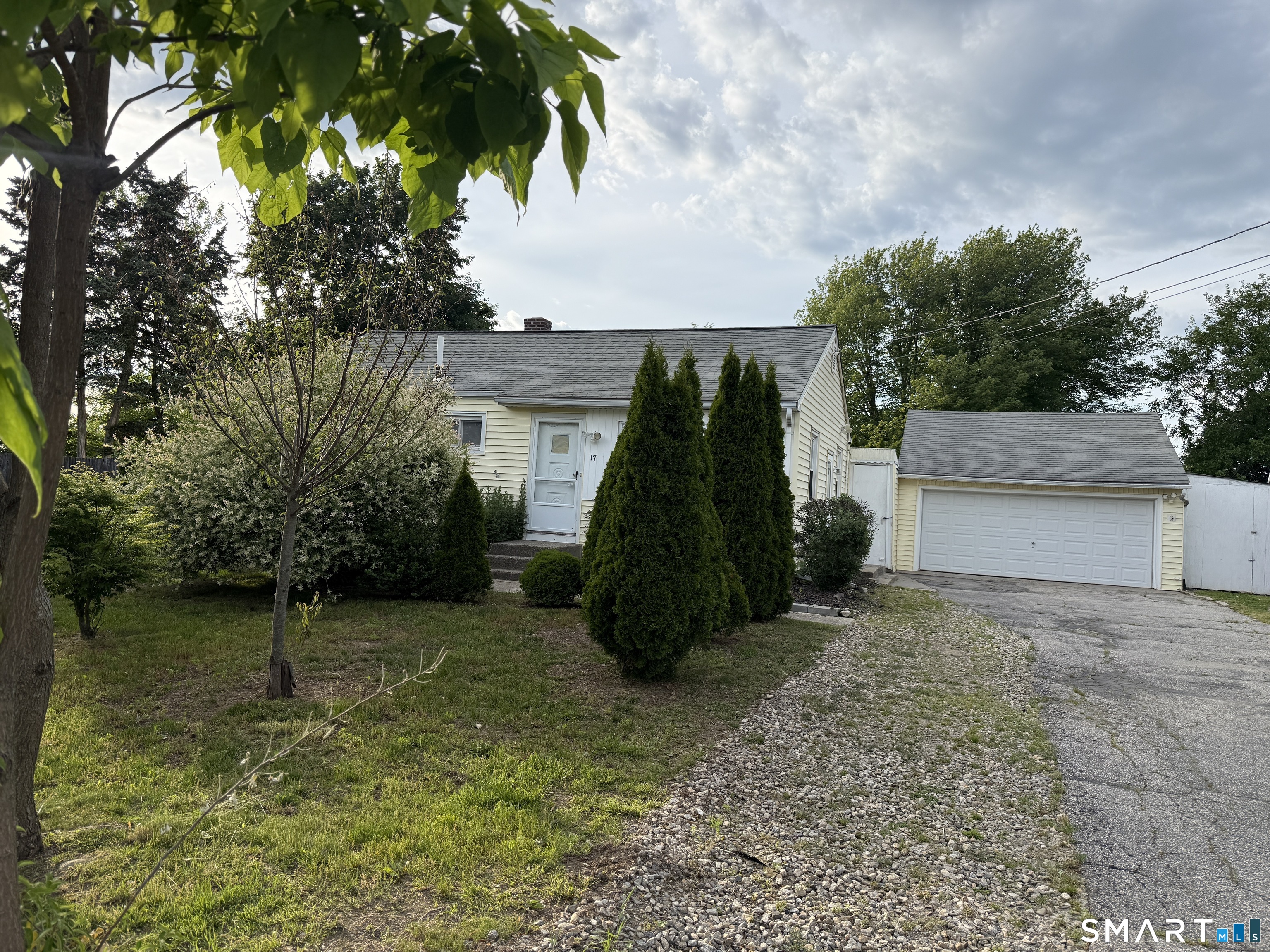 17 Sunset Drive Shelton CT 06484