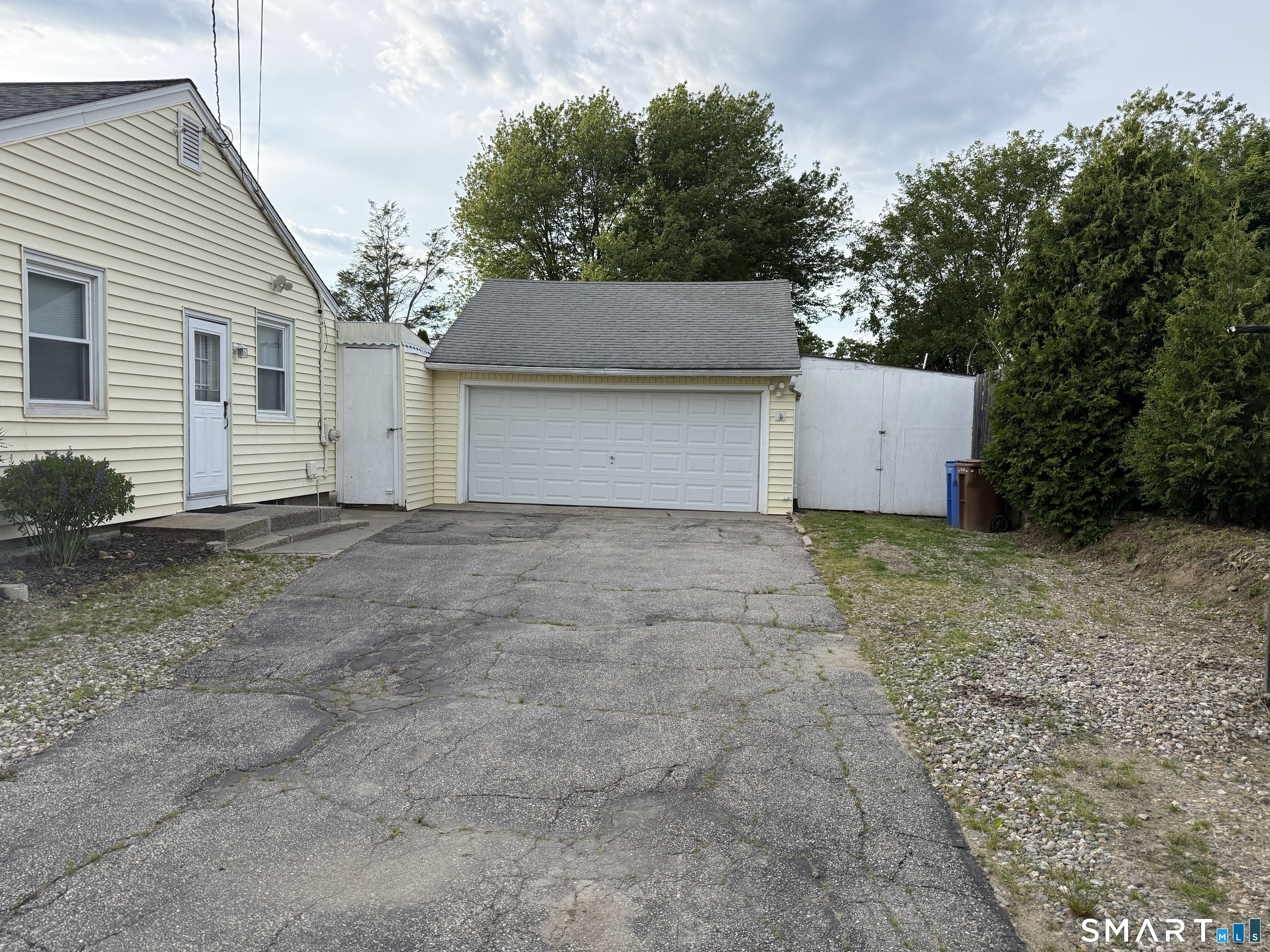 17 Sunset Drive Shelton CT 06484