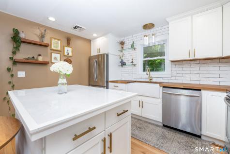 424 South Street Litchfield CT 06759