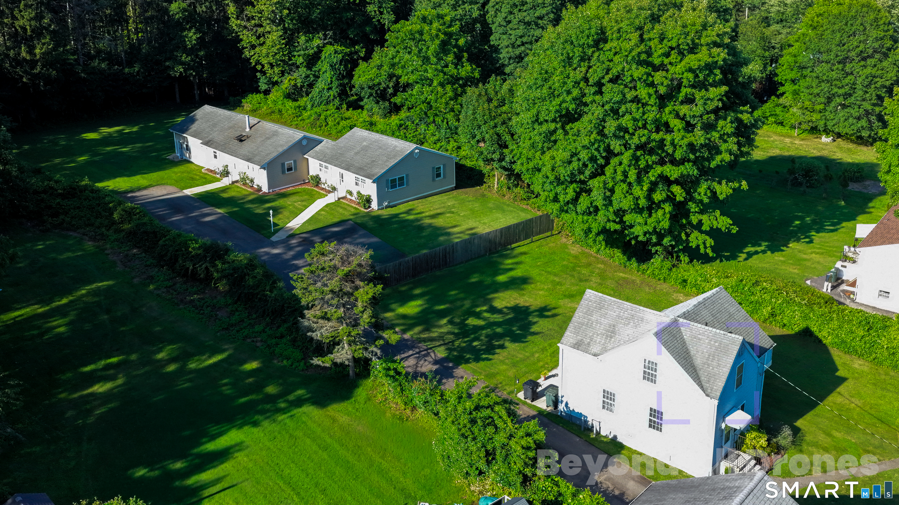 Milford CT, 460 West Avenue
