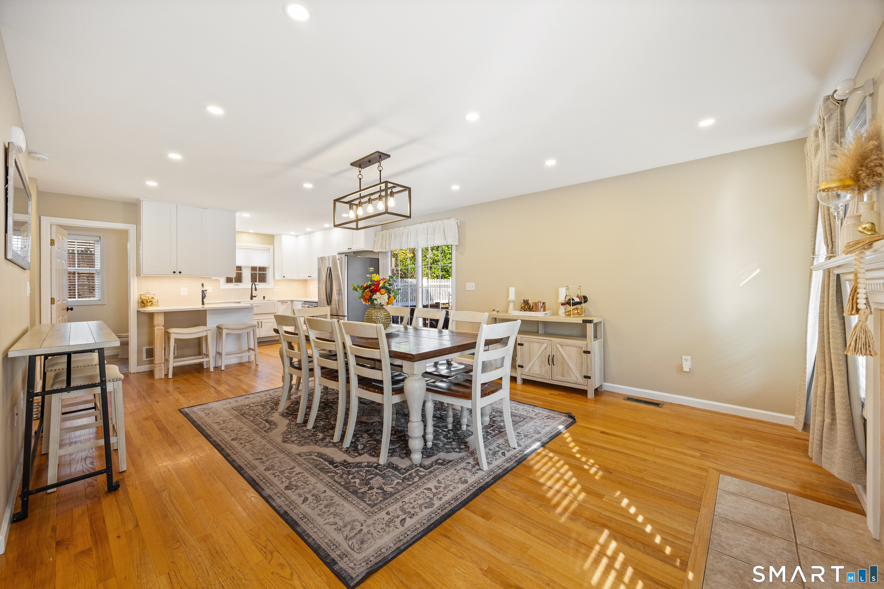 396 Ward Street Wallingford CT 06492
