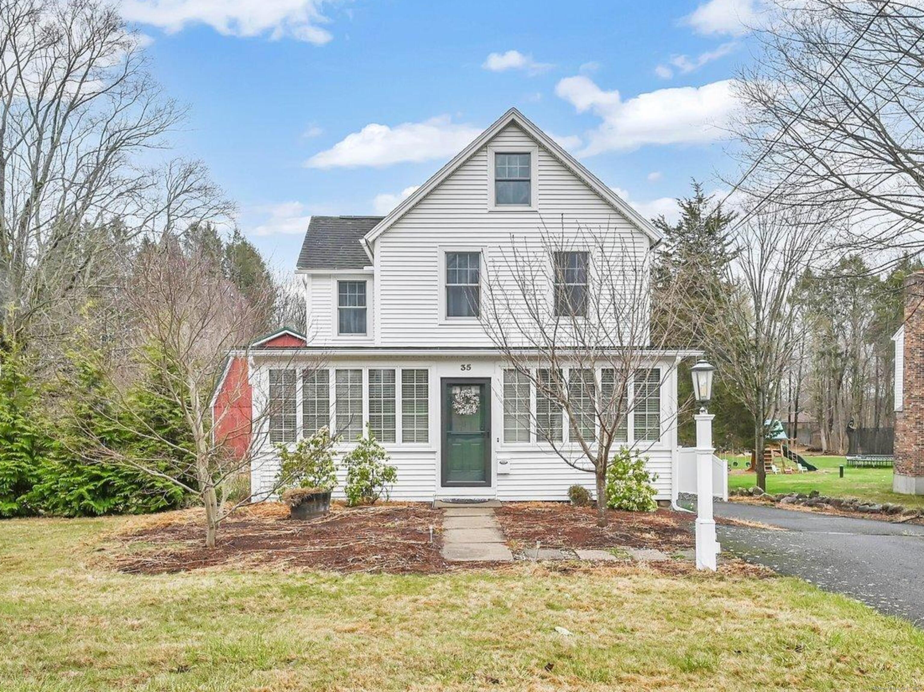 35 Barton Hill Road East Hampton CT 06424