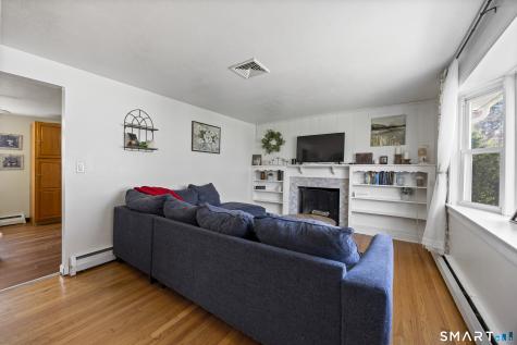 3 Greenlawn Avenue Newington CT 06111
