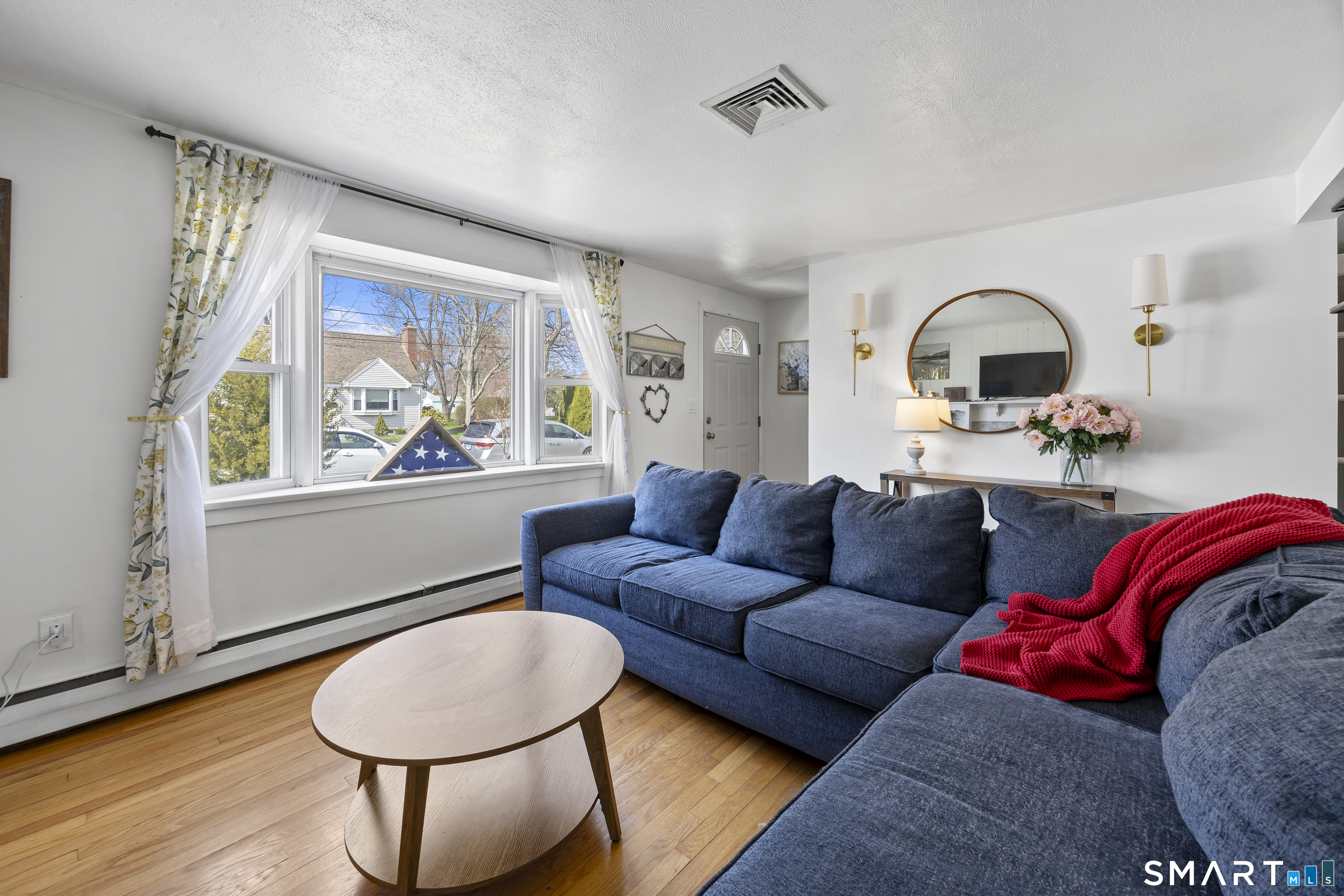 3 Greenlawn Avenue Newington CT 06111