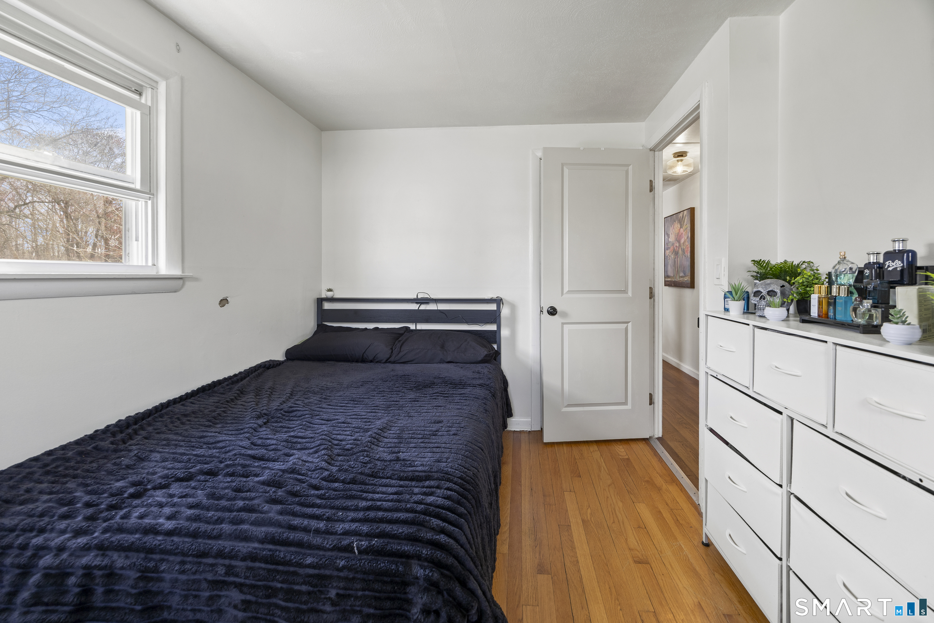 3 Greenlawn Avenue Newington CT 06111