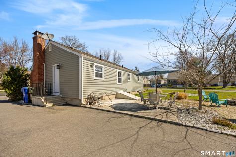 3 Greenlawn Avenue Newington CT 06111