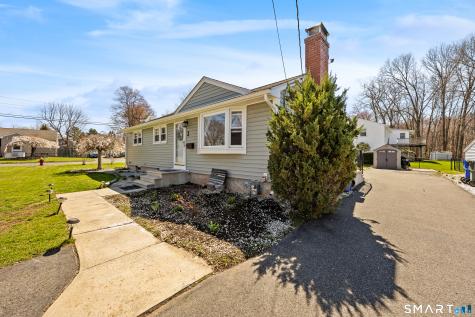 3 Greenlawn Avenue Newington CT 06111