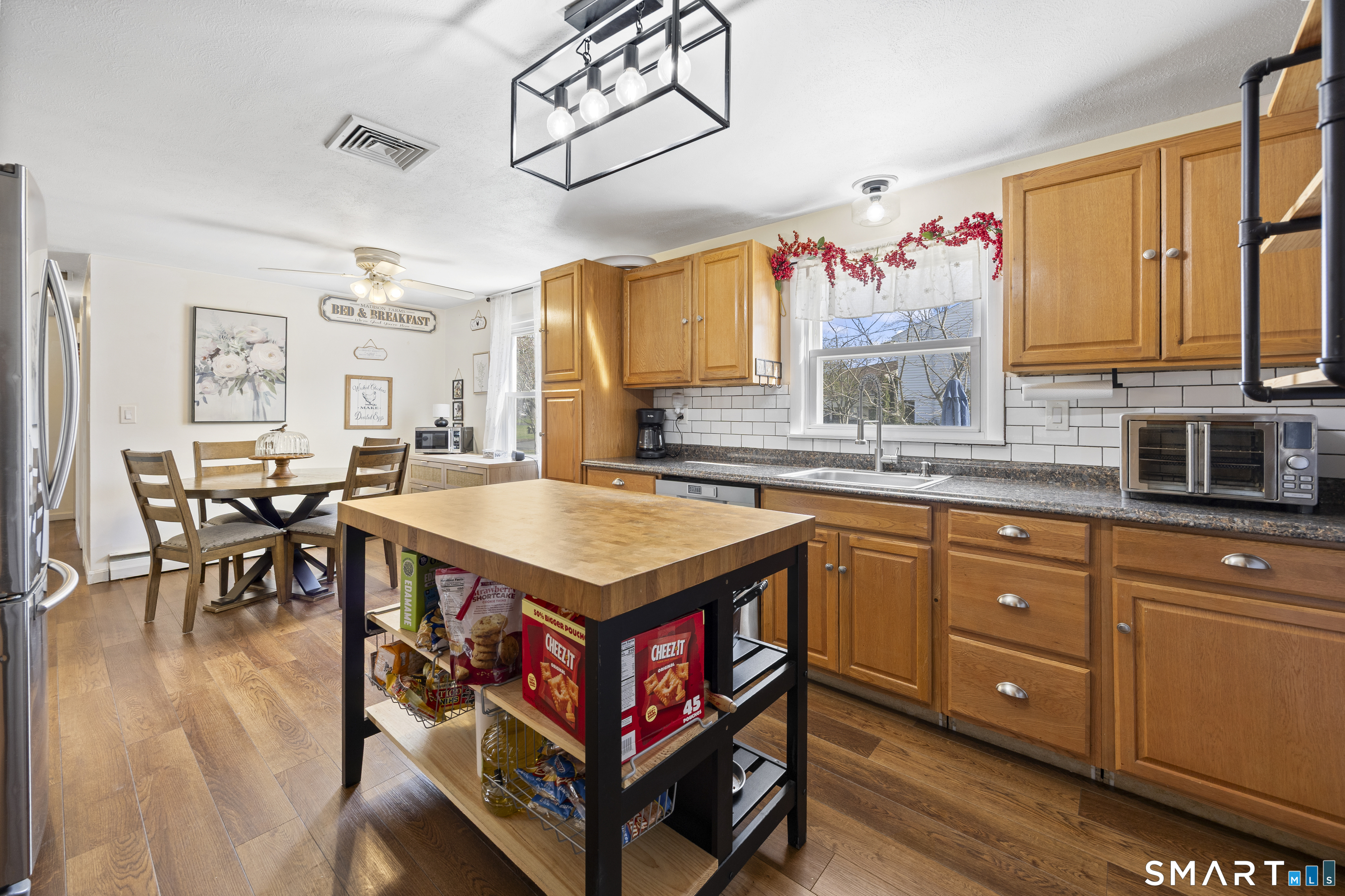 3 Greenlawn Avenue Newington CT 06111