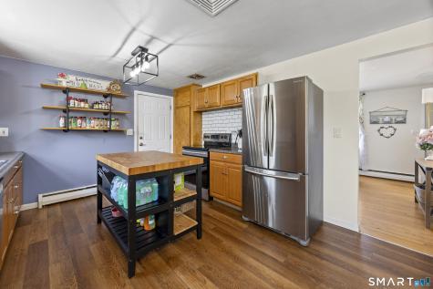 3 Greenlawn Avenue Newington CT 06111