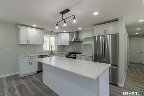 7 Woodhaven Drive Portland CT 06480