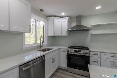7 Woodhaven Drive Portland CT 06480