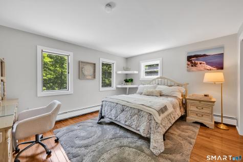 66 Great Ring Road Newtown CT 06482