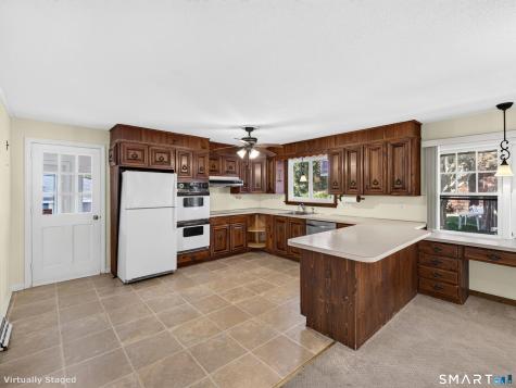 3 Brookside Avenue Old Lyme CT 06371