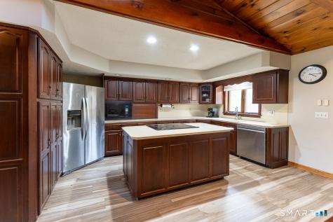 9 Boulder Trail Norwich CT 06360