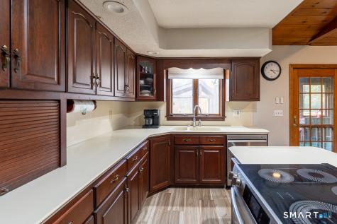 9 Boulder Trail Norwich CT 06360