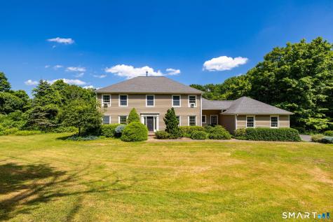 18 South Street Woodbury CT 06798