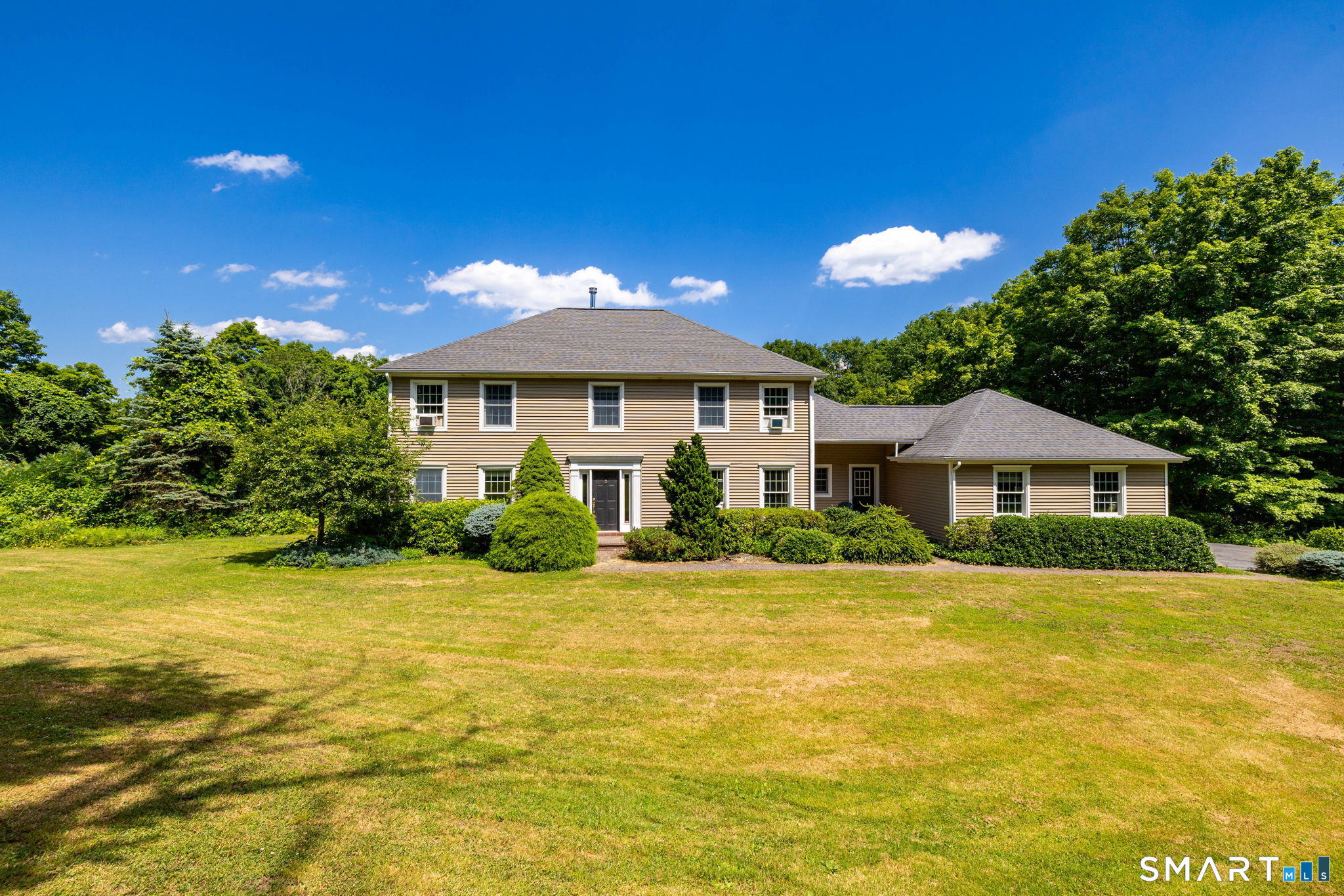 18 South Street Woodbury CT 06798