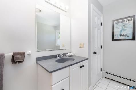 18 South Street Woodbury CT 06798