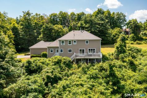 18 South Street Woodbury CT 06798