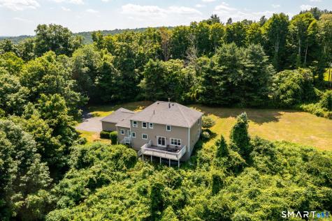 18 South Street Woodbury CT 06798