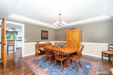 18 South Street Woodbury CT 06798