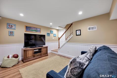 45 Macintosh Way Southington CT 06489