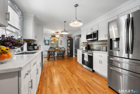 17 Ledgewood Drive Ledyard CT 06335