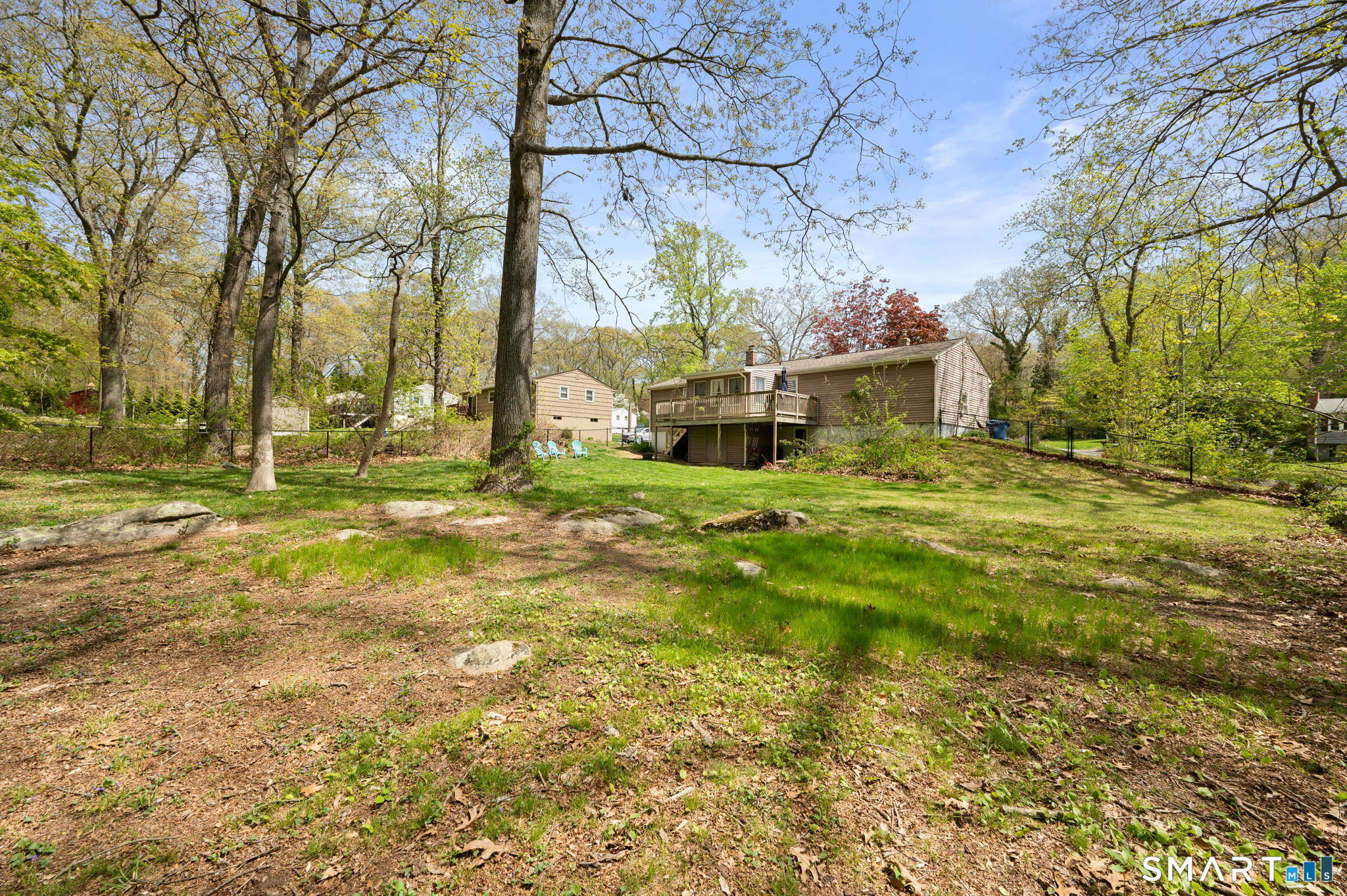17 Ledgewood Drive Ledyard CT 06335