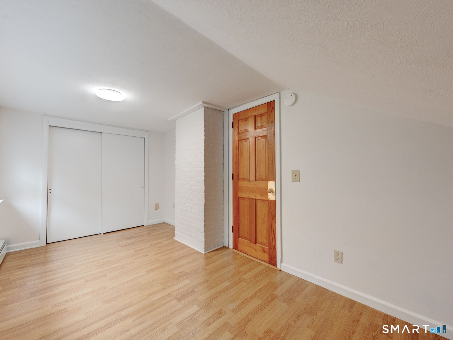 387 Foster Street South Windsor CT 06074