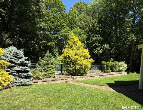 387 Foster Street South Windsor CT 06074