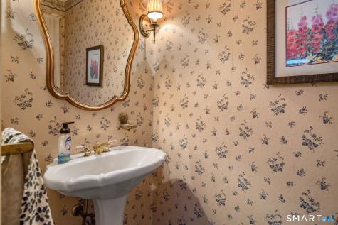 7 Milestone Lane Madison CT 06443