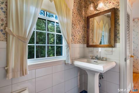 7 Milestone Lane Madison CT 06443