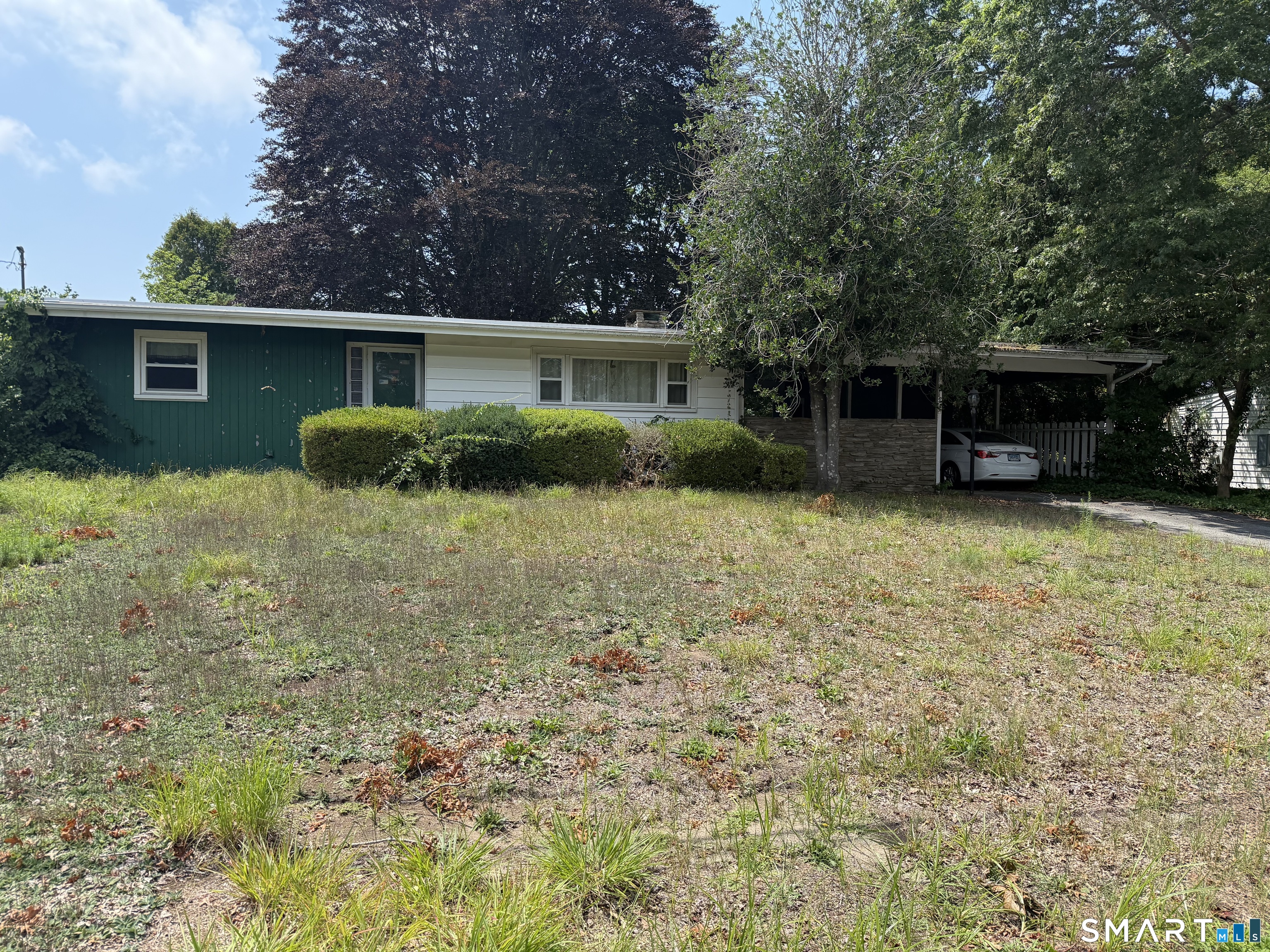 17 Russ Sim Heights Groton CT 06340