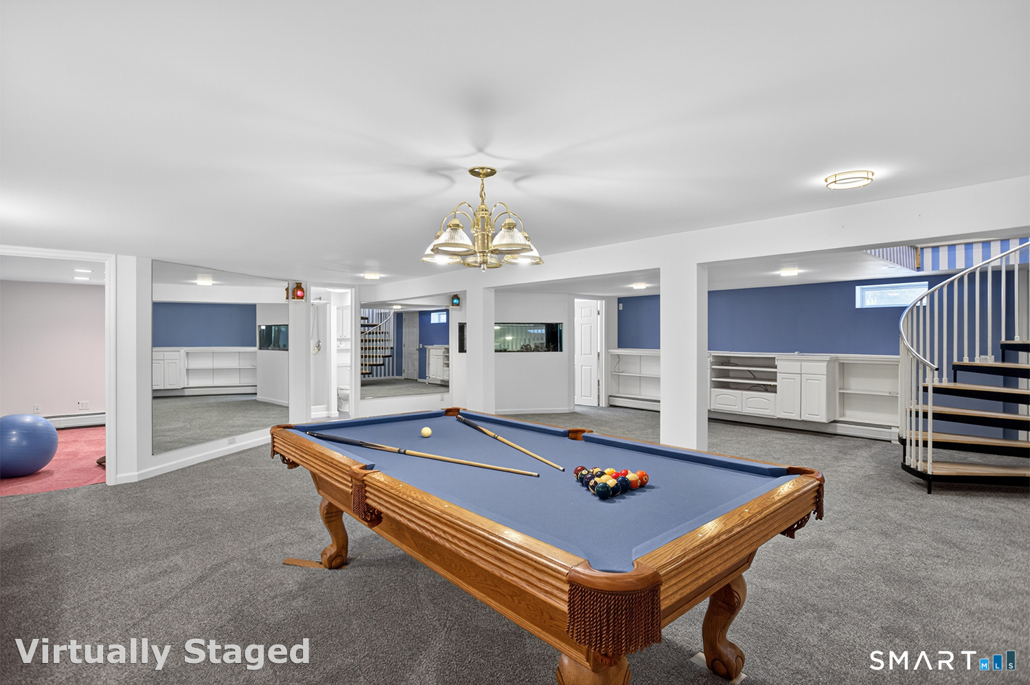2 Diamond Drive Newtown CT 06470