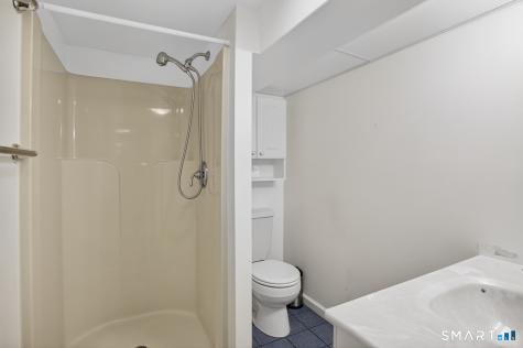 2 Diamond Drive Newtown CT 06470