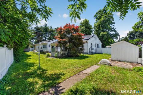 2 Diamond Drive Newtown CT 06470