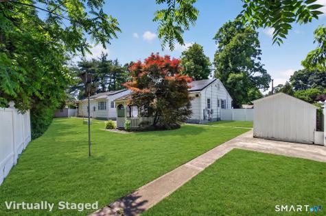 2 Diamond Drive Newtown CT 06470