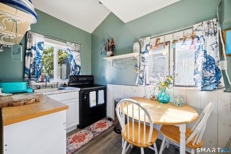 28 North Street Madison CT 06443