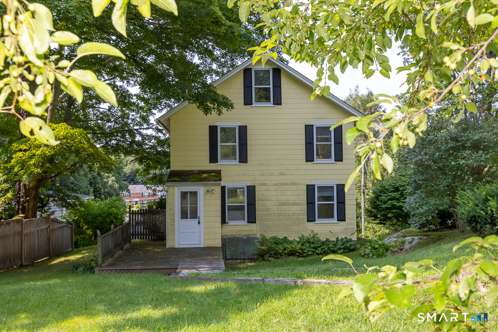 49 Essex Street Deep River CT 06417