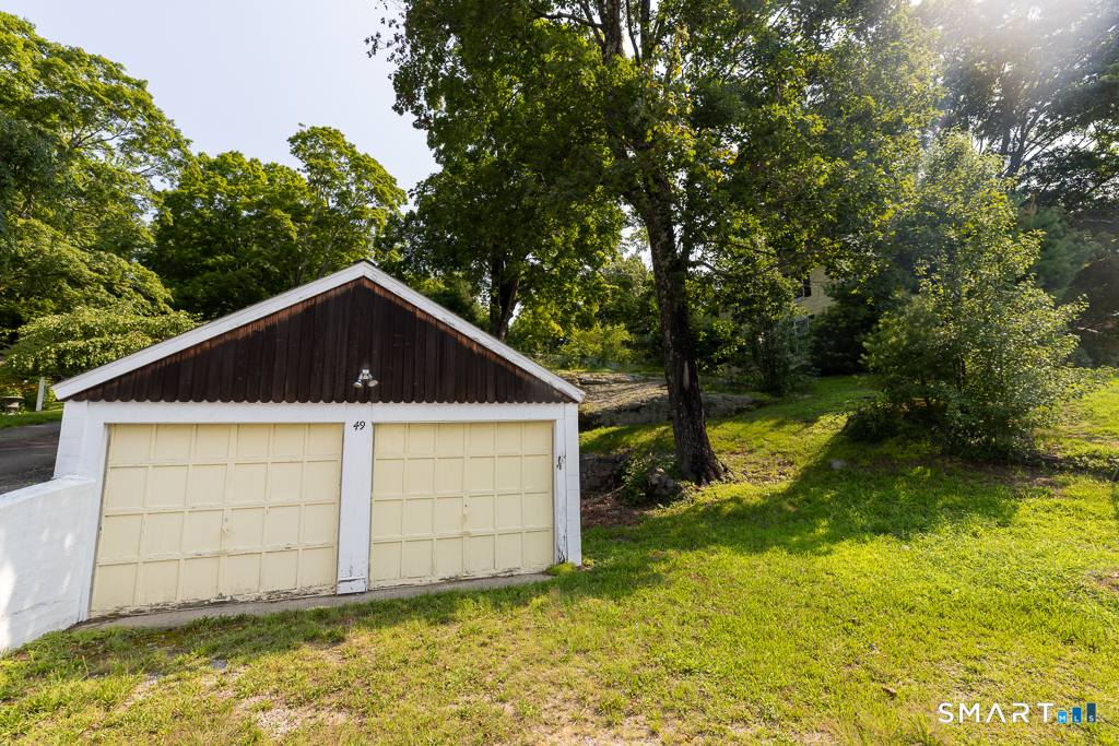 49 Essex Street Deep River CT 06417
